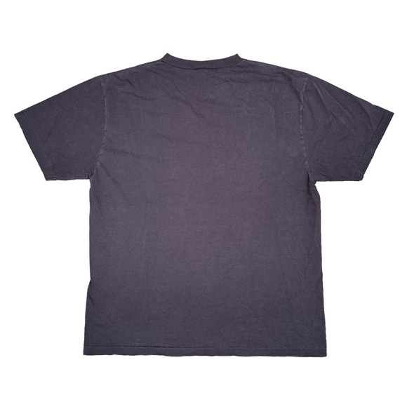 Vintage Black and Red Graphic Tee - Picture 5 of 10